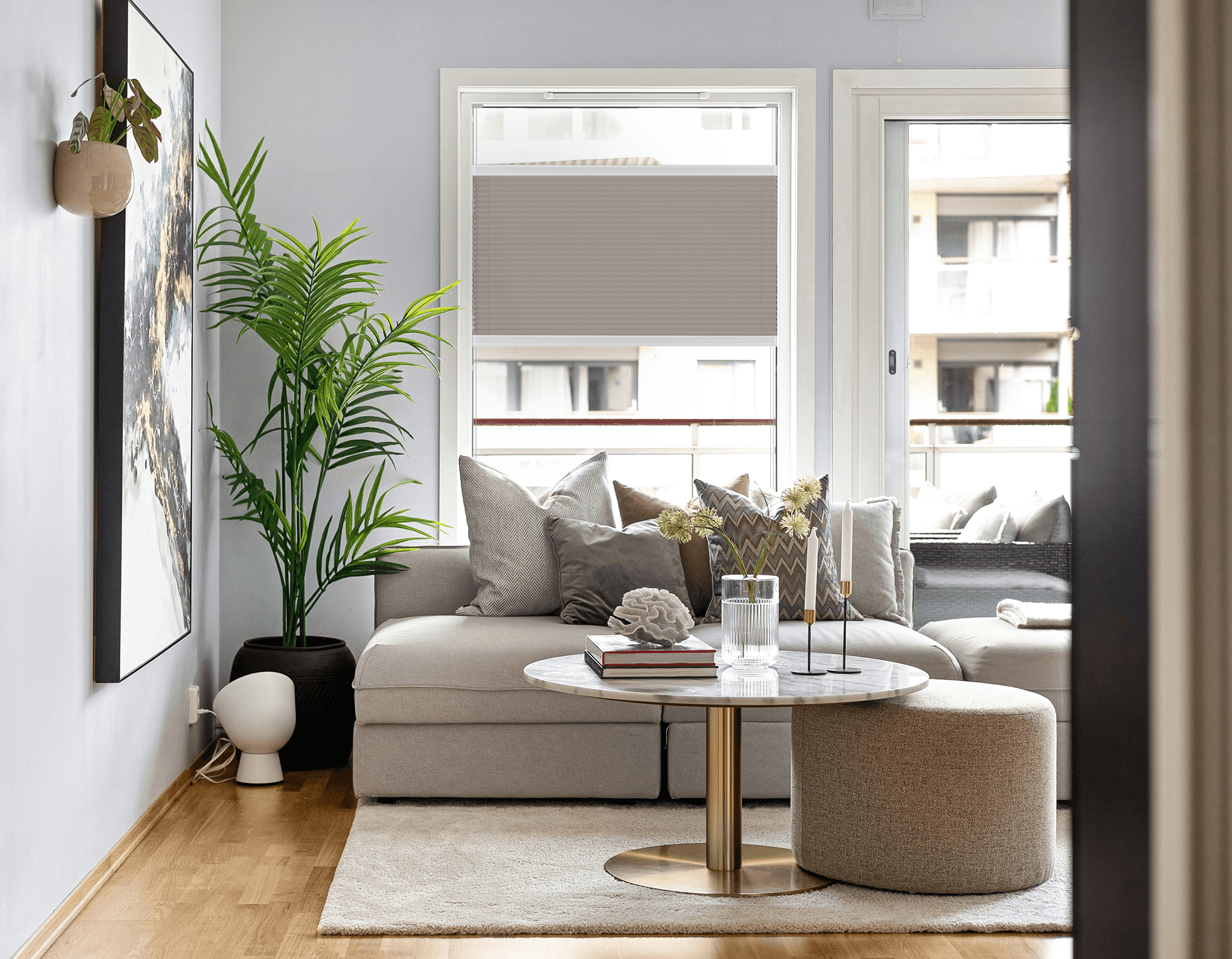 Valley Pearl + white profile